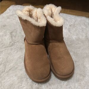Ugg- Glimmer Mini Bailey Bow, 7